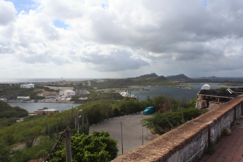 38-Looking west from Fort Nassau.jpg - Looking west from Fort Nassau